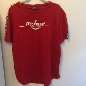 2/$15 💜BRAND NEW ROCAWEAR T-SHIRT
